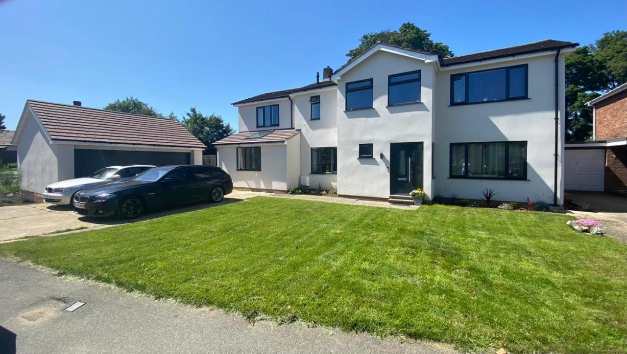 Modern Luxury 1 Bed Apartment With Parking Near Stansted Airport Stansted Mountfitchet Exterior photo